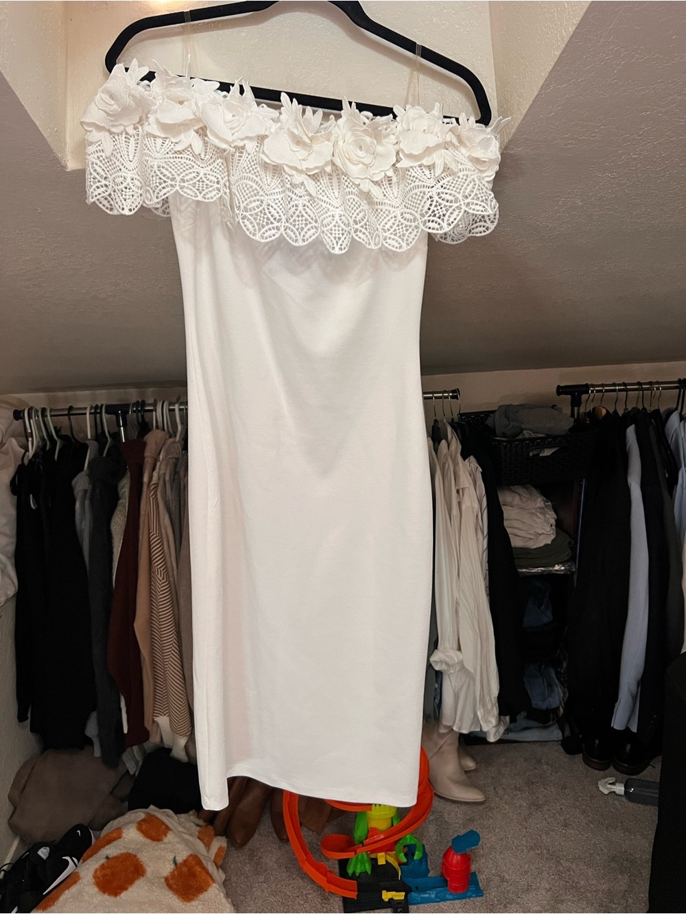 Off-Shoulder White Floral Lace Trim Midi Dress